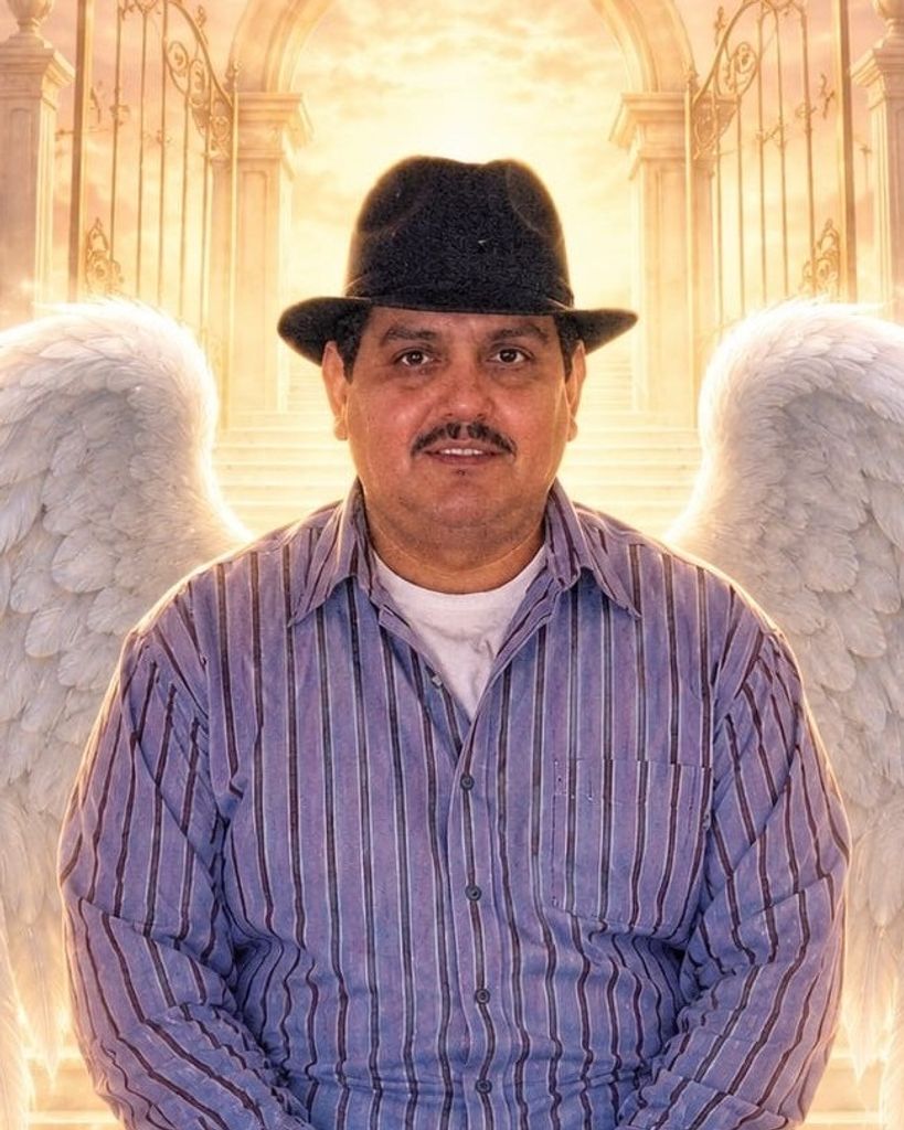 Roberto Hinojosa