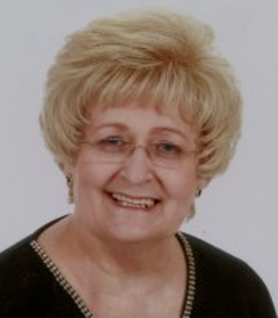Mrs.  Mary Sue Edwards, 63