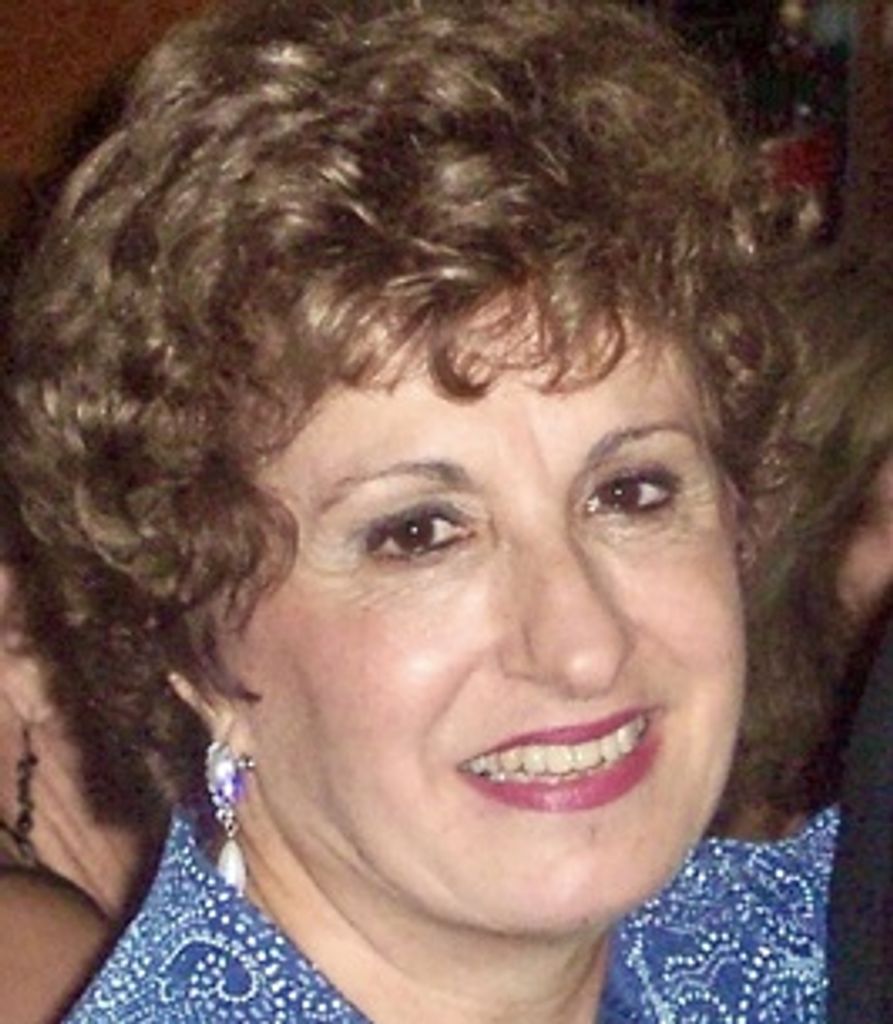 Louise Aversa
