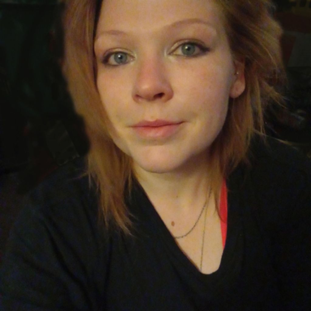 Emily Burch Profile Photo