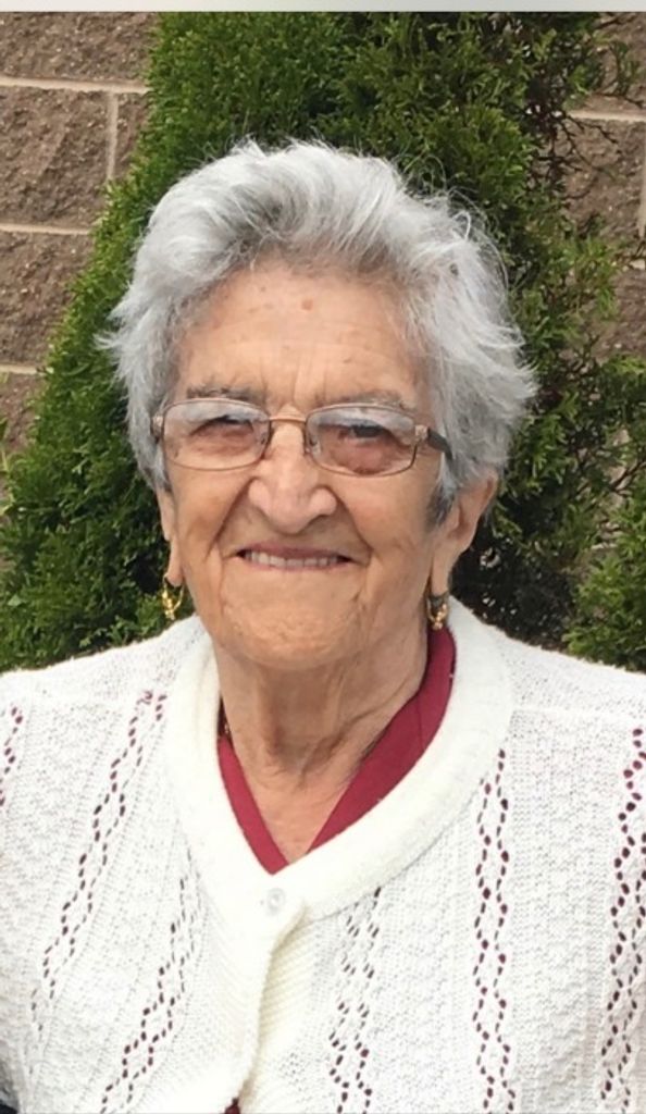 Maria C. (Monteiro)  Andrade
