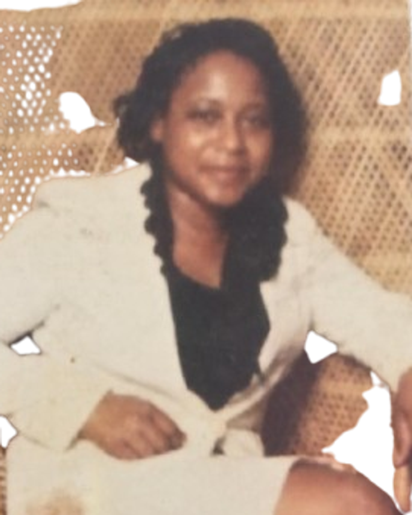 Faye Burnett Profile Photo