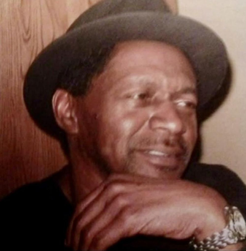 Dwight Carnell Perkins Profile Photo