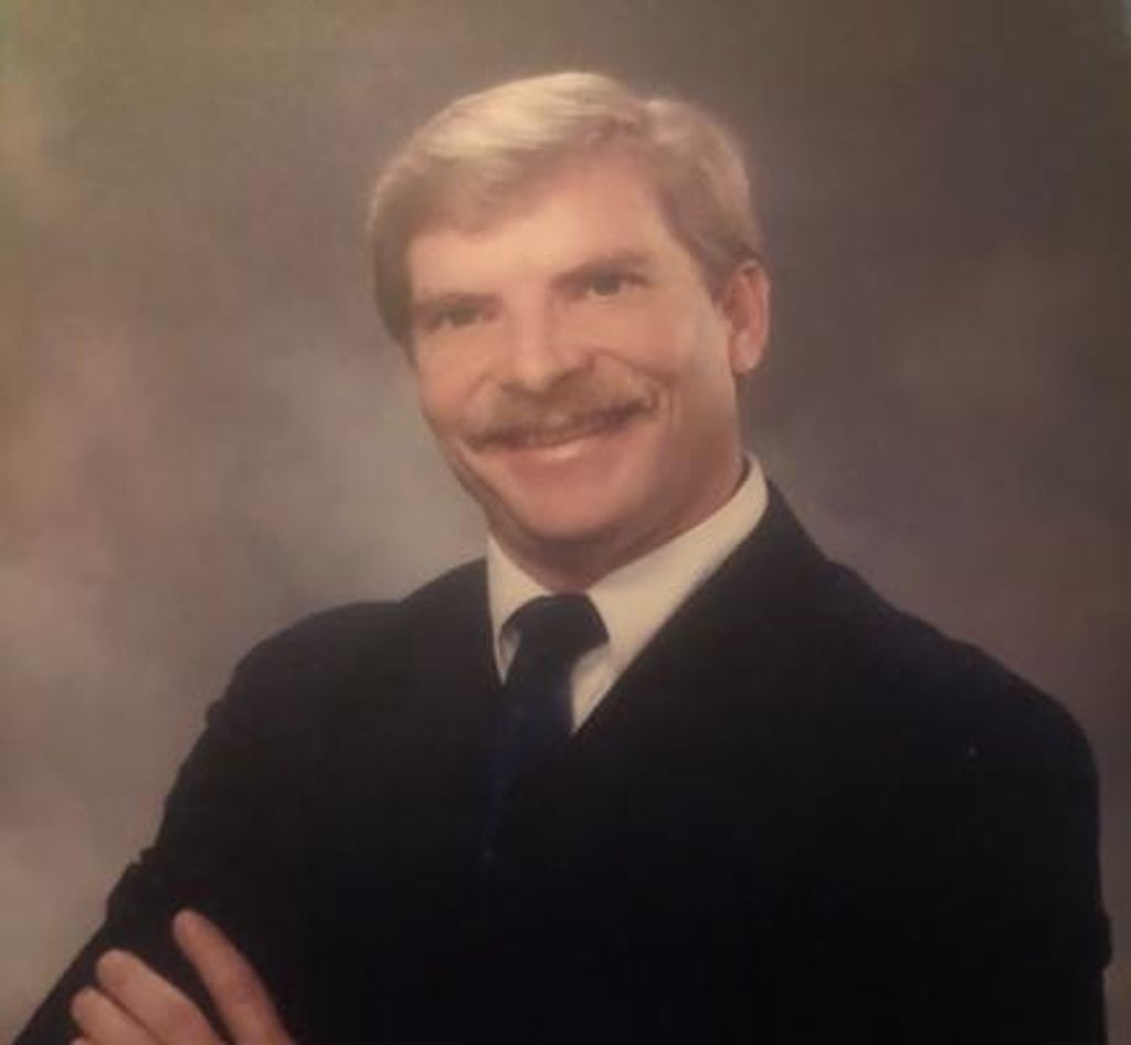 Douglas Wayne Simms Profile Photo