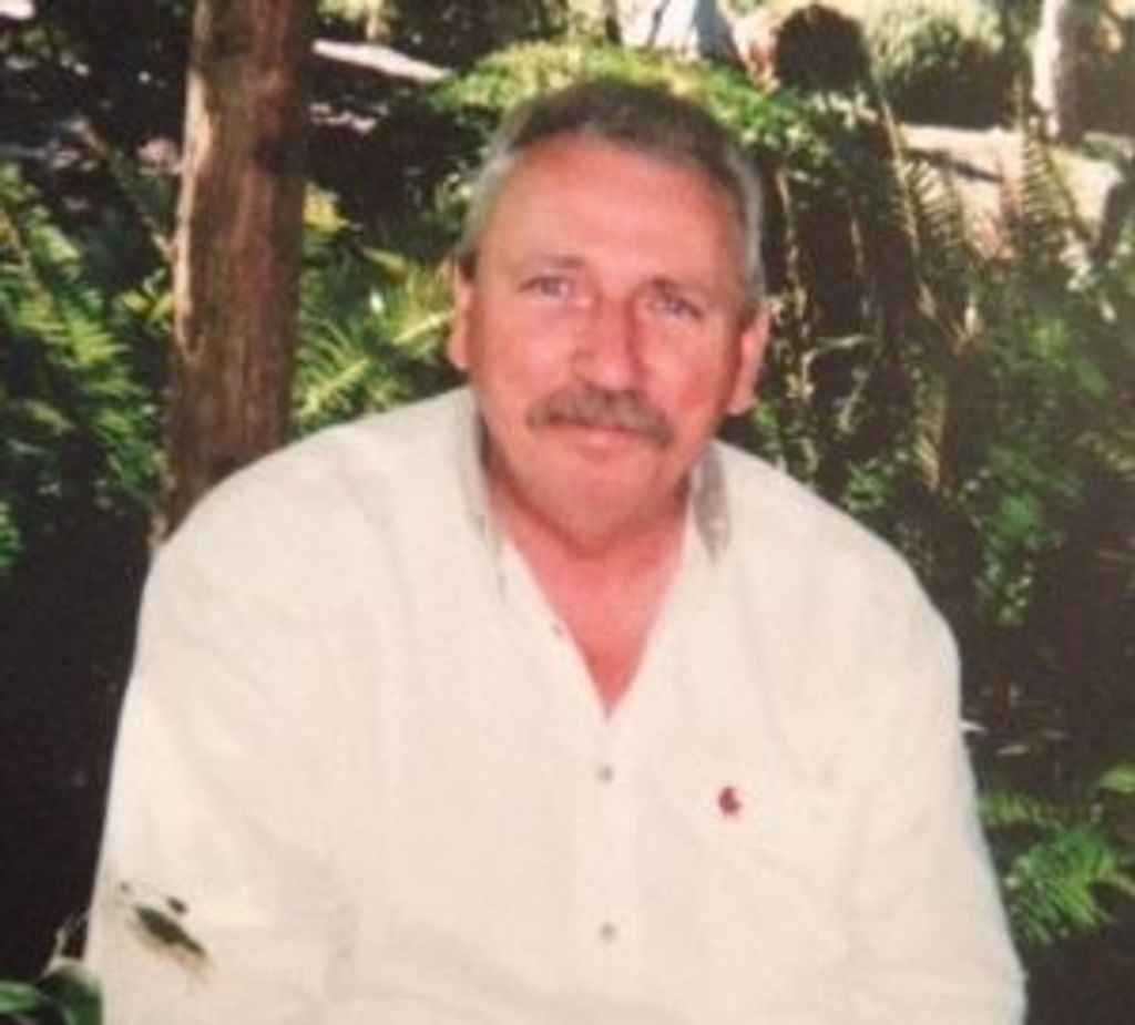 Alain Deaust Profile Photo