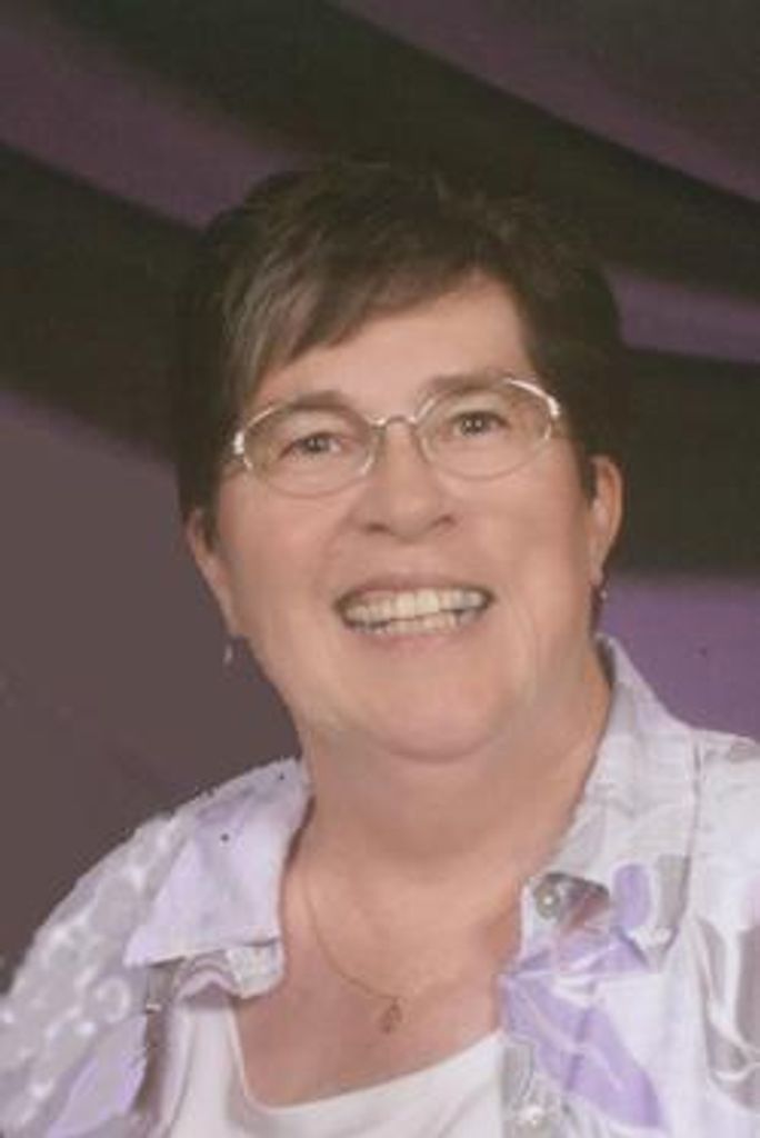 Lucille Lucy Schloss Profile Photo