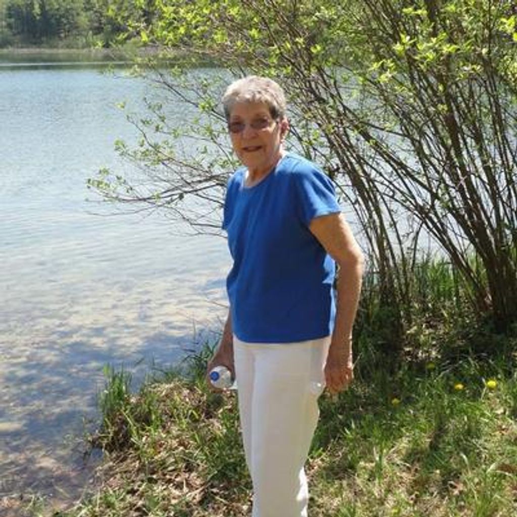 Shirley Saundra Franklin Profile Photo