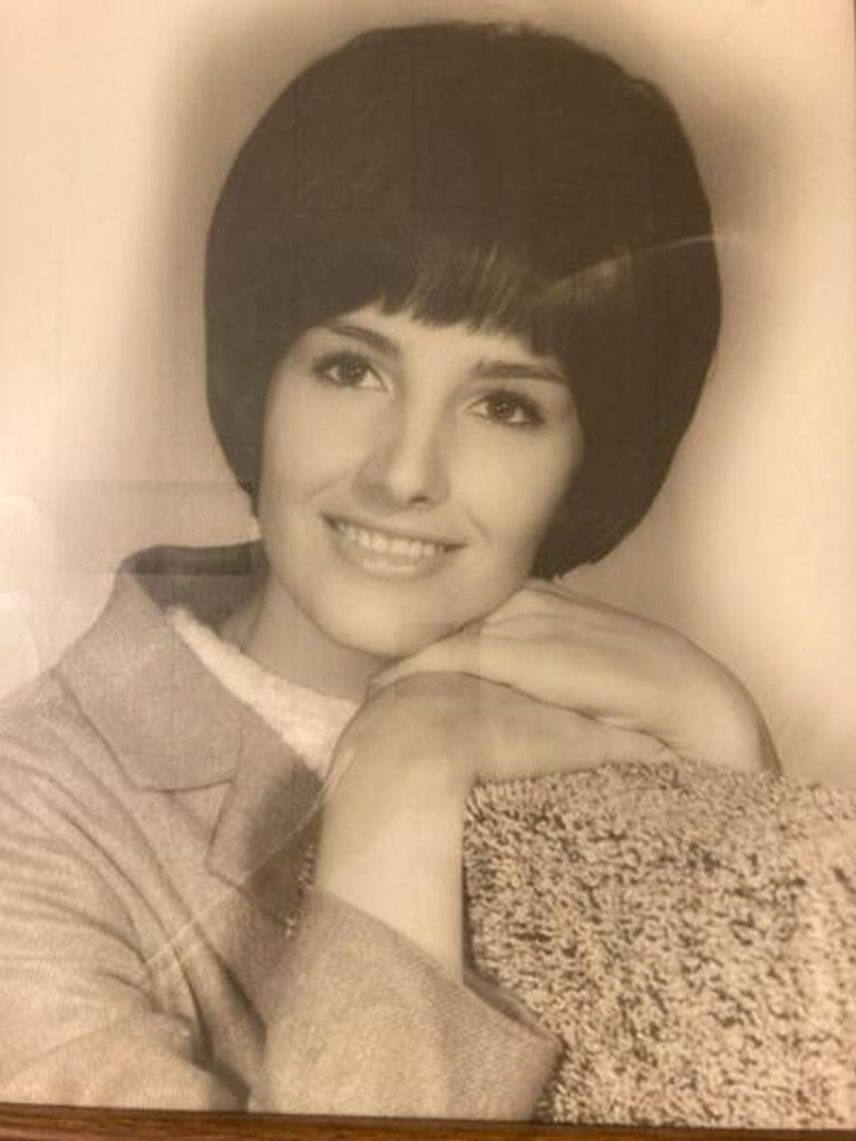 Mary Jeanne Shelton Profile Photo