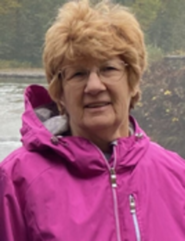 Theresa "Terri" (Macko) Leporis