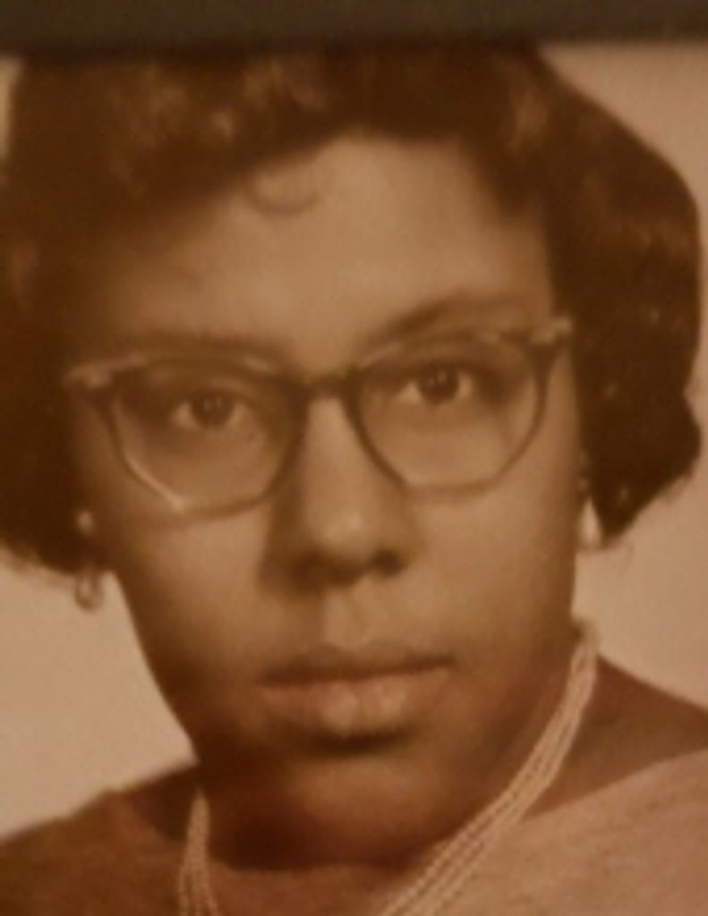 Gwendolyn Ethel Lewis Profile Photo