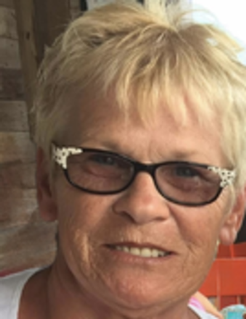 Susan Jane (Wawrin) Kareski