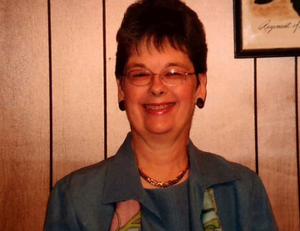 Jacqueline Lee (Schmidt)  Davis