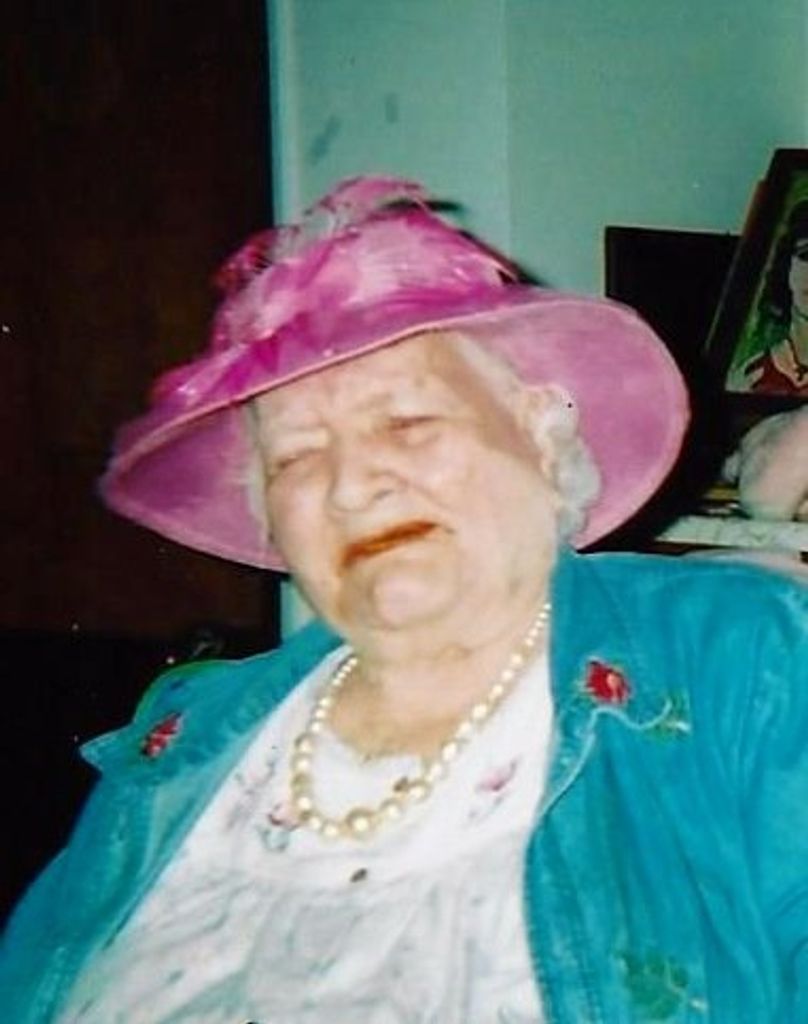 Pearl Pauline "Pauline" Lambert