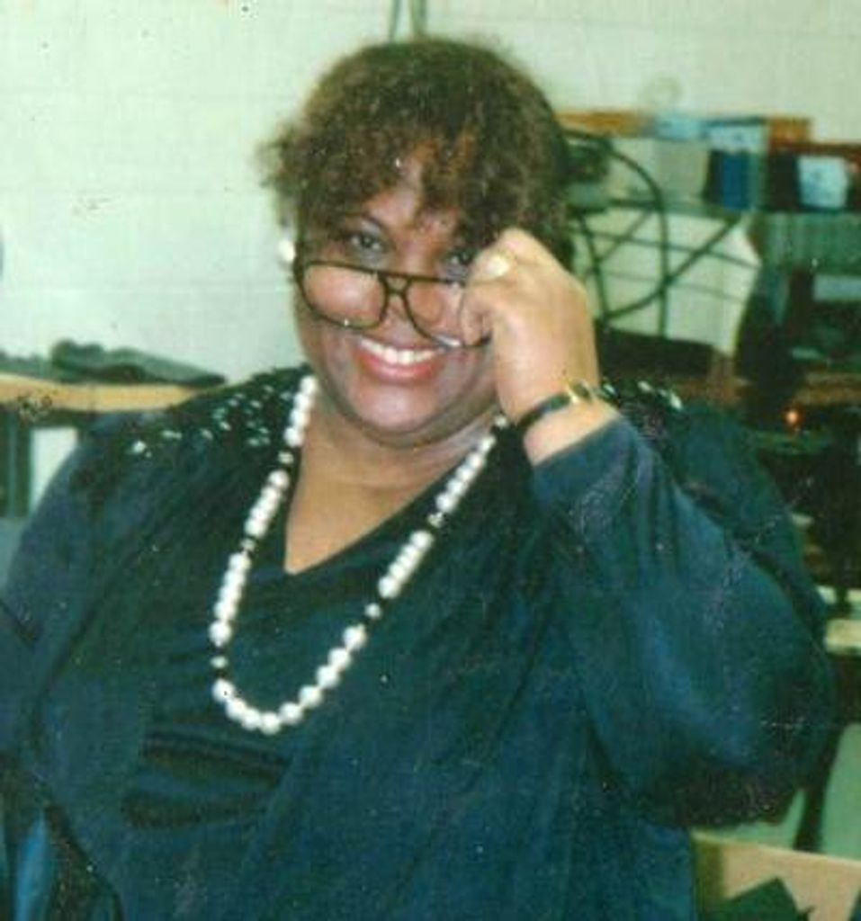 Mrs. Viola Anderson Profile Photo
