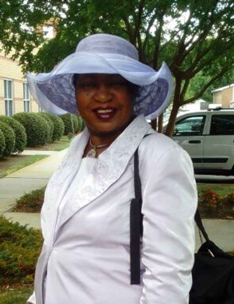 Linda Fay Peek