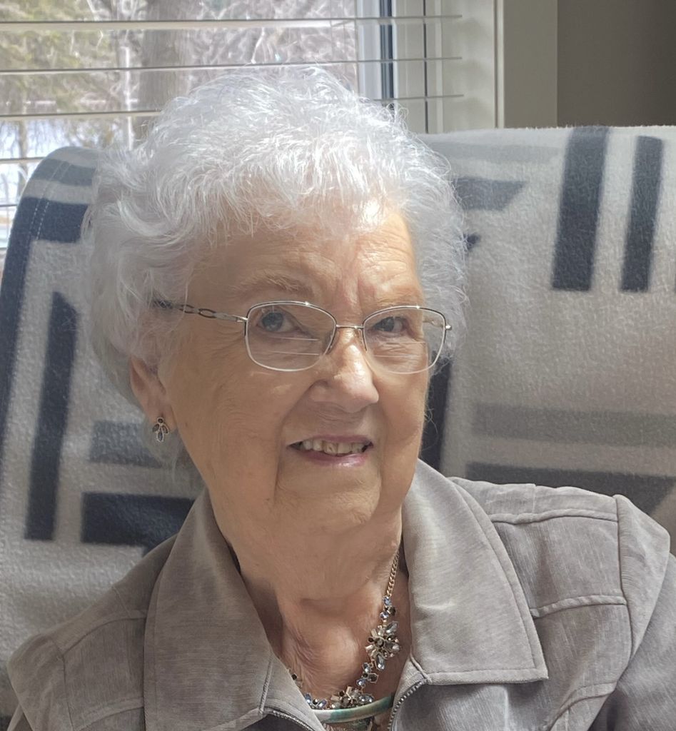 Luann Darlene Miller