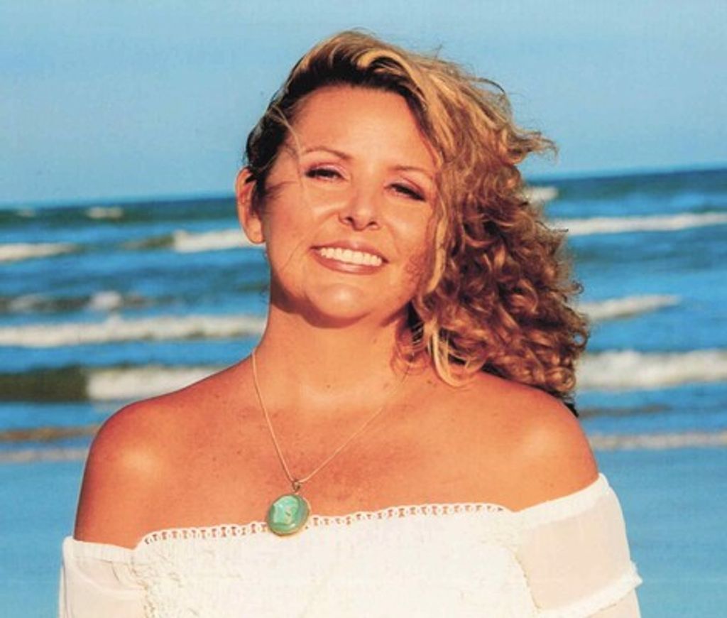 Laura Christina Miller