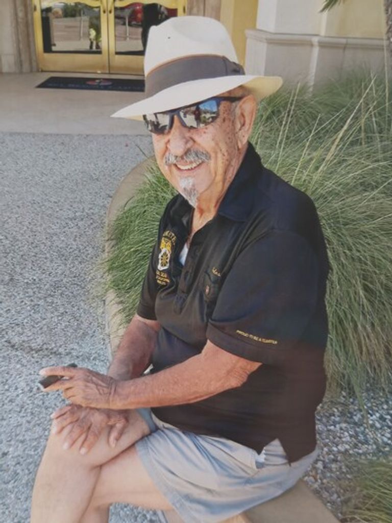 Carlos Vincent Valdez Profile Photo