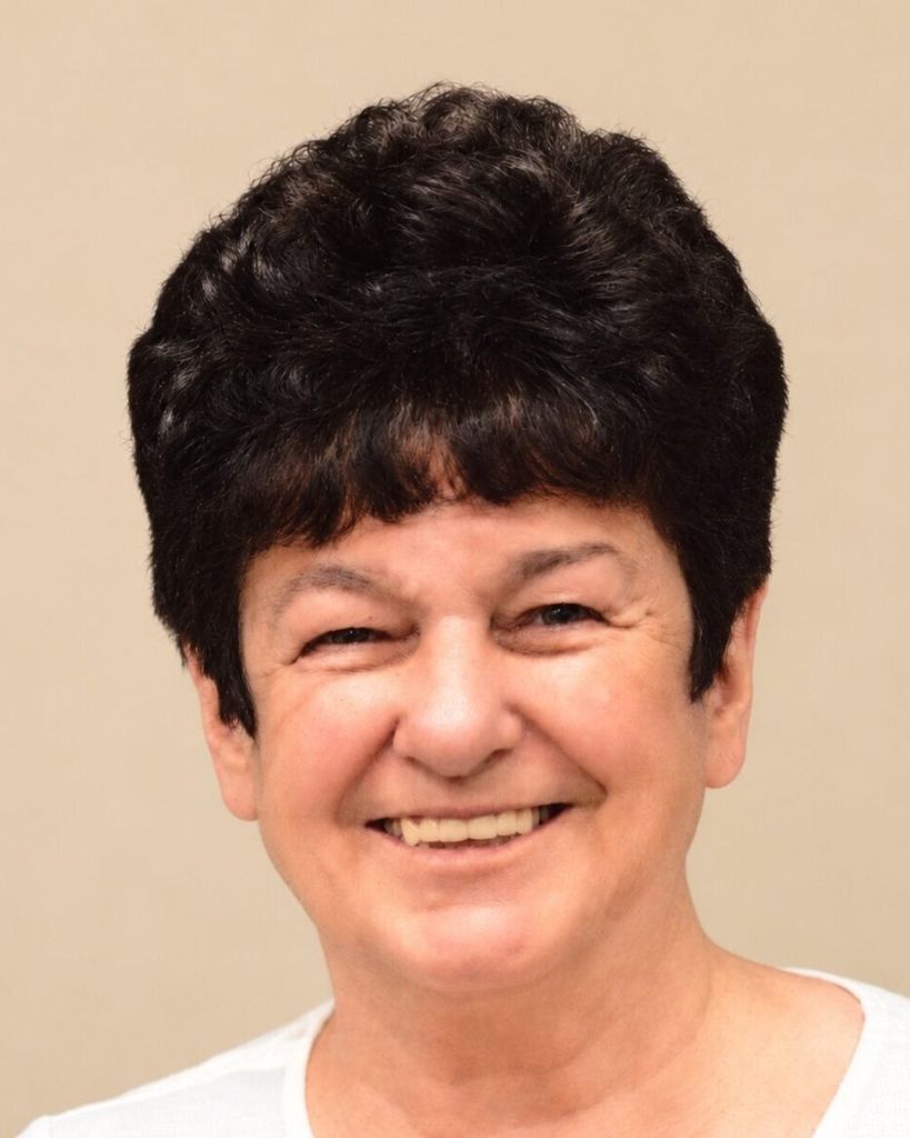 Mary J Pitt Profile Photo
