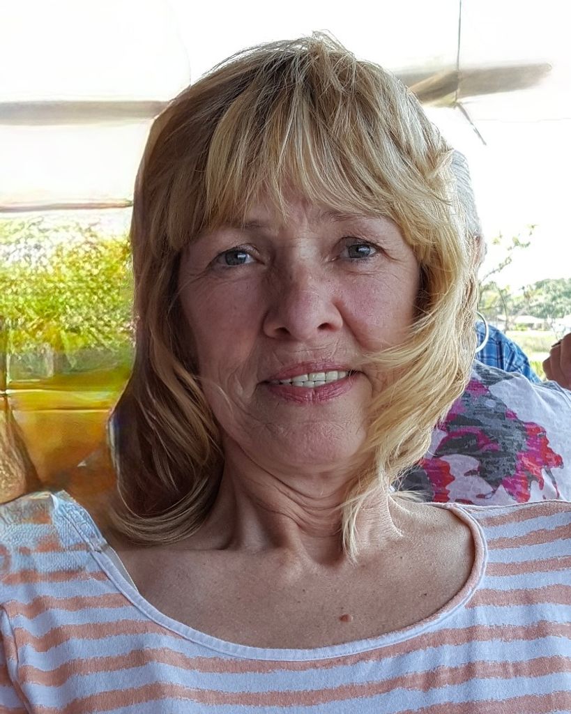 Esther Drumheller Profile Photo