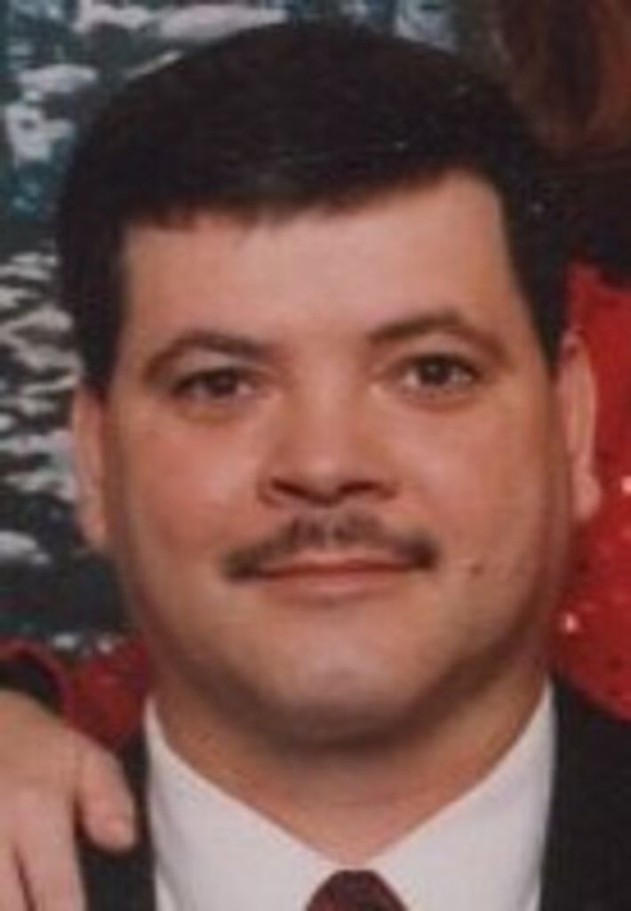 Robert Wilham Vanhoutean Profile Photo