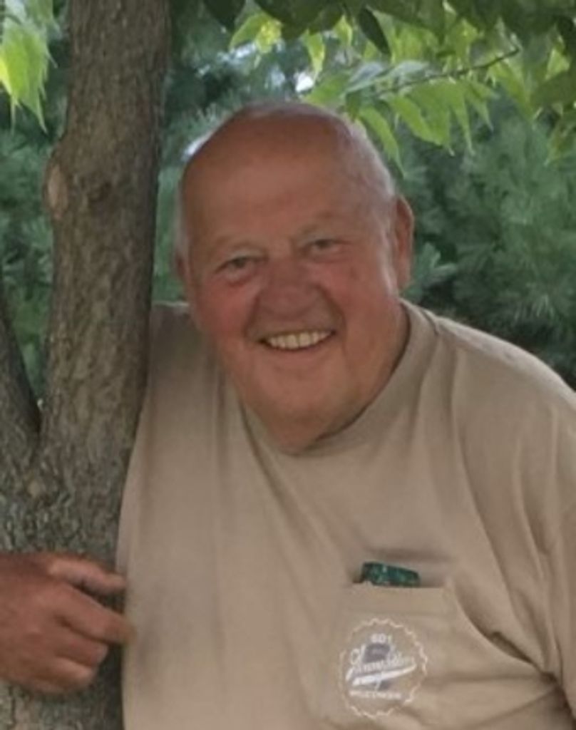 James "Jim" B Kmieciak Profile Photo