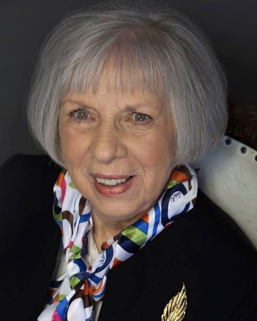 Lois Janet Pauley