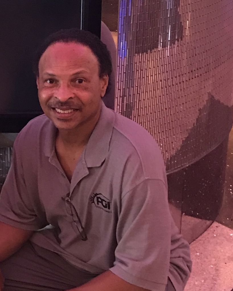 Marvin Robinson Profile Photo