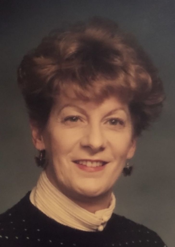 Elizabeth M 'Liz' Auclair-Smith