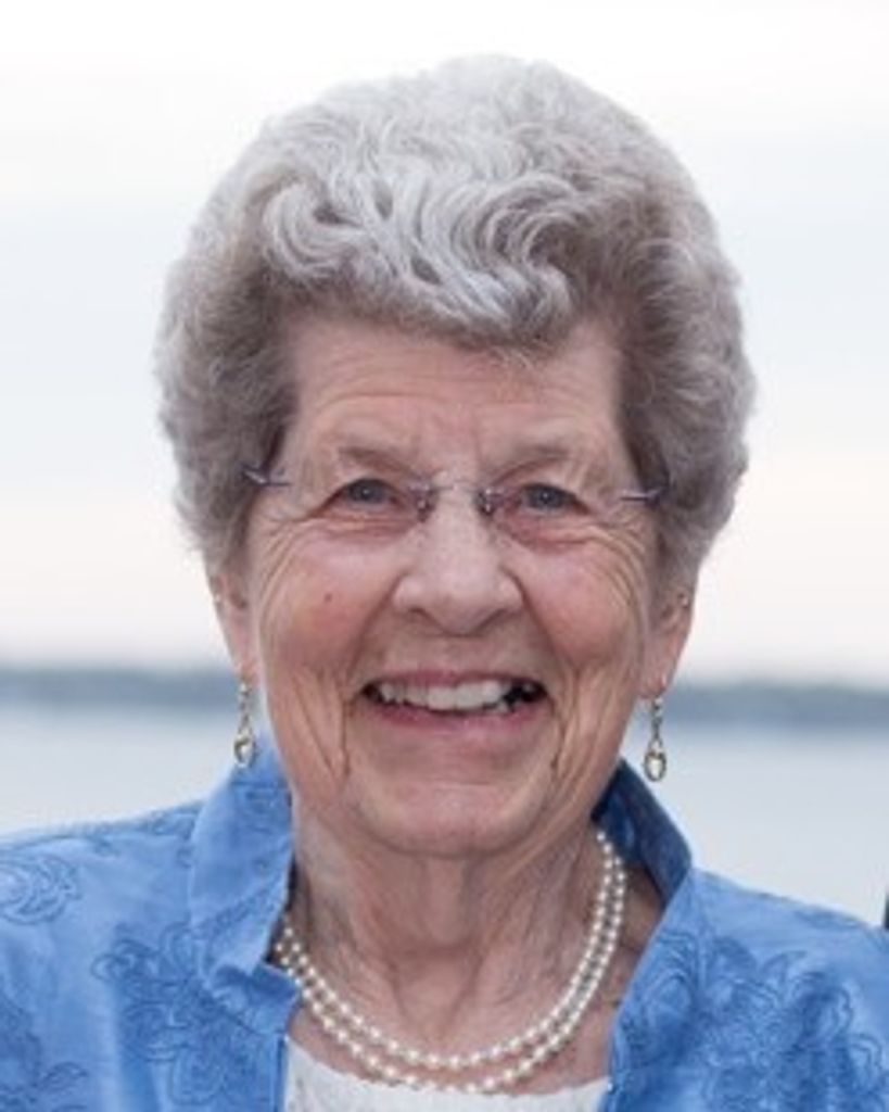 Lois Elizabeth Benson Profile Photo