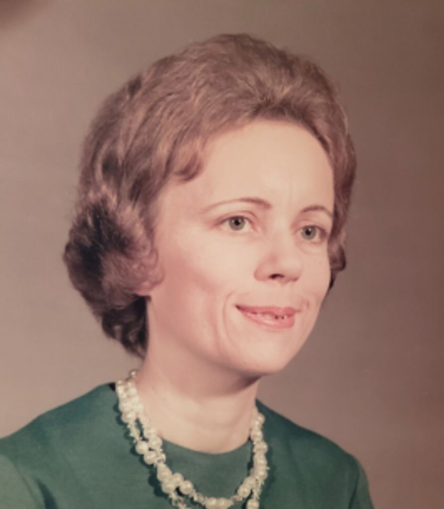 Maxine Cook Profile Photo