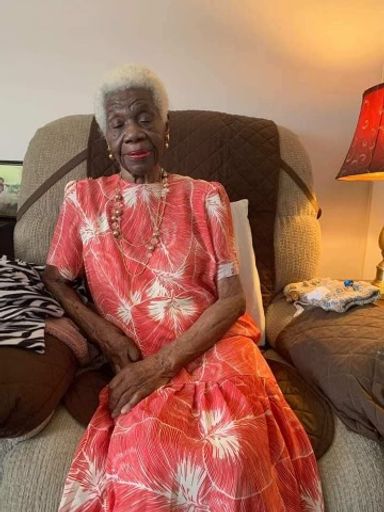 Mrs. Thelma S. Green photo gallery thumbnail 1 of 1