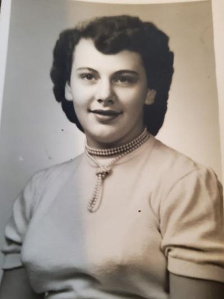 Myrna Acklin Profile Photo