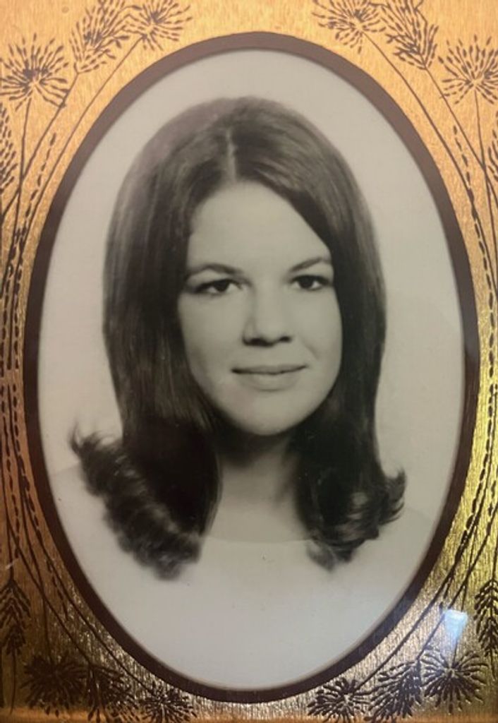 Julia Johnson Profile Photo