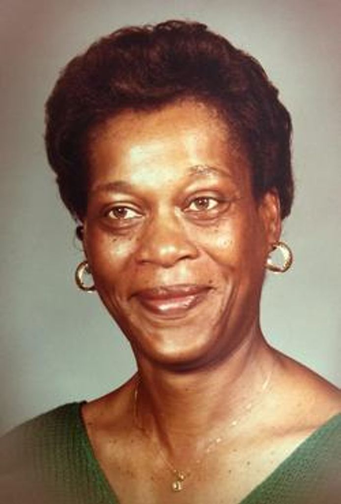 Eva Lee Ewers Smith Profile Photo