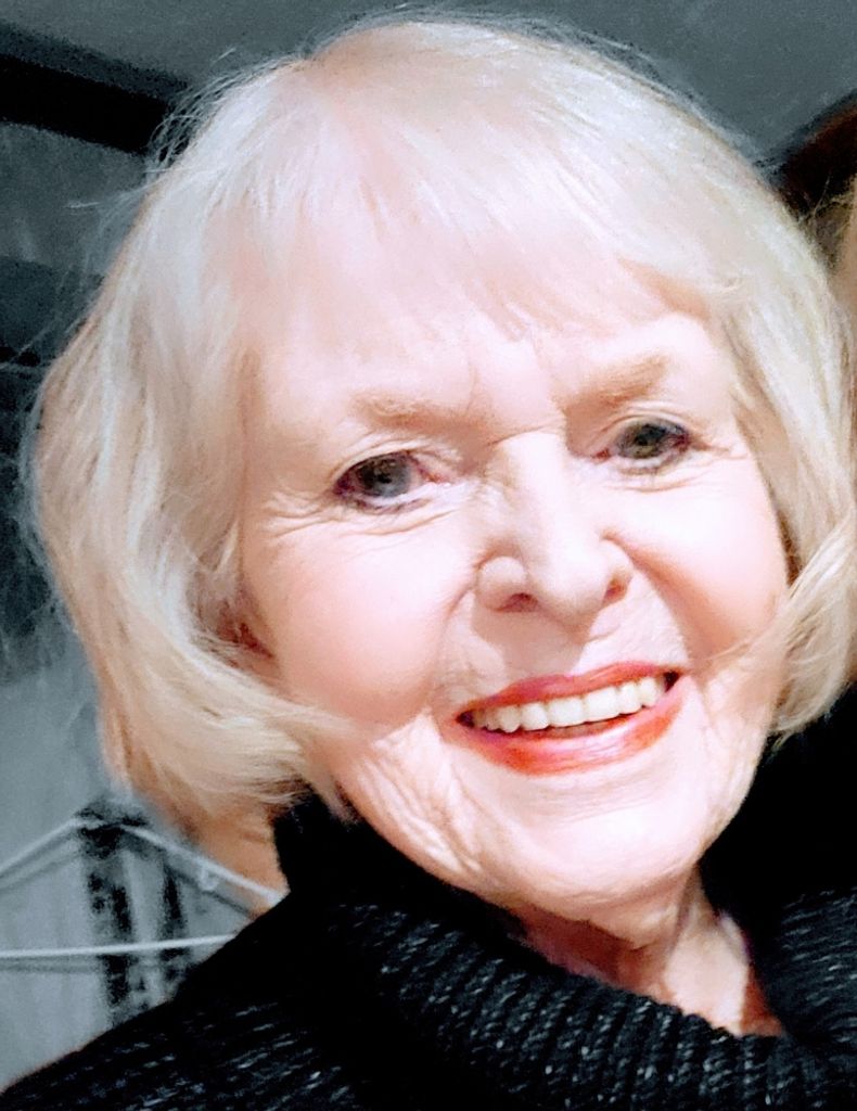 Della E. Curnutte Profile Photo