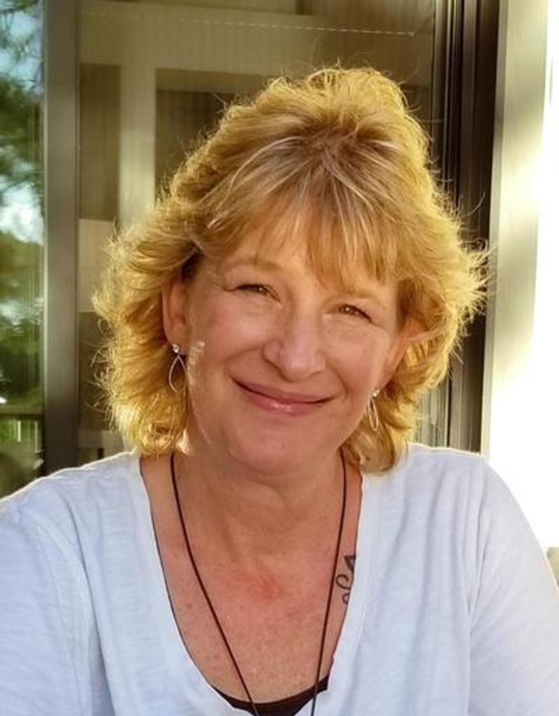 Jamie Ann Hansen Profile Photo
