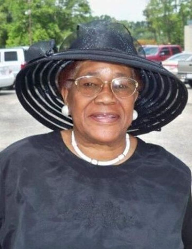 Linda Lue Lyons Profile Photo