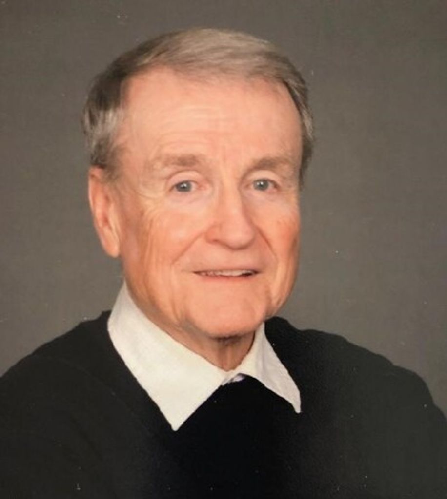 Thomas Vernon Hoppe Sr. Profile Photo