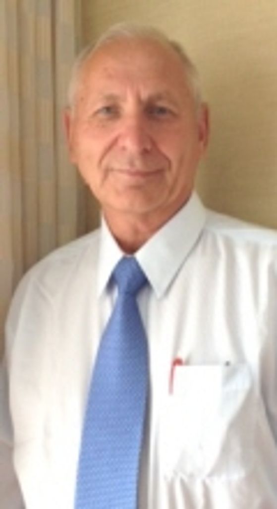 Marek L. Szary