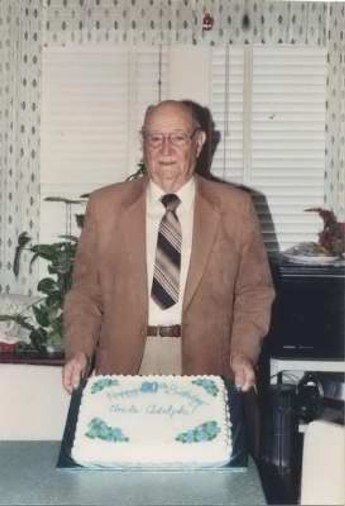 Adolph Etlinger Profile Photo