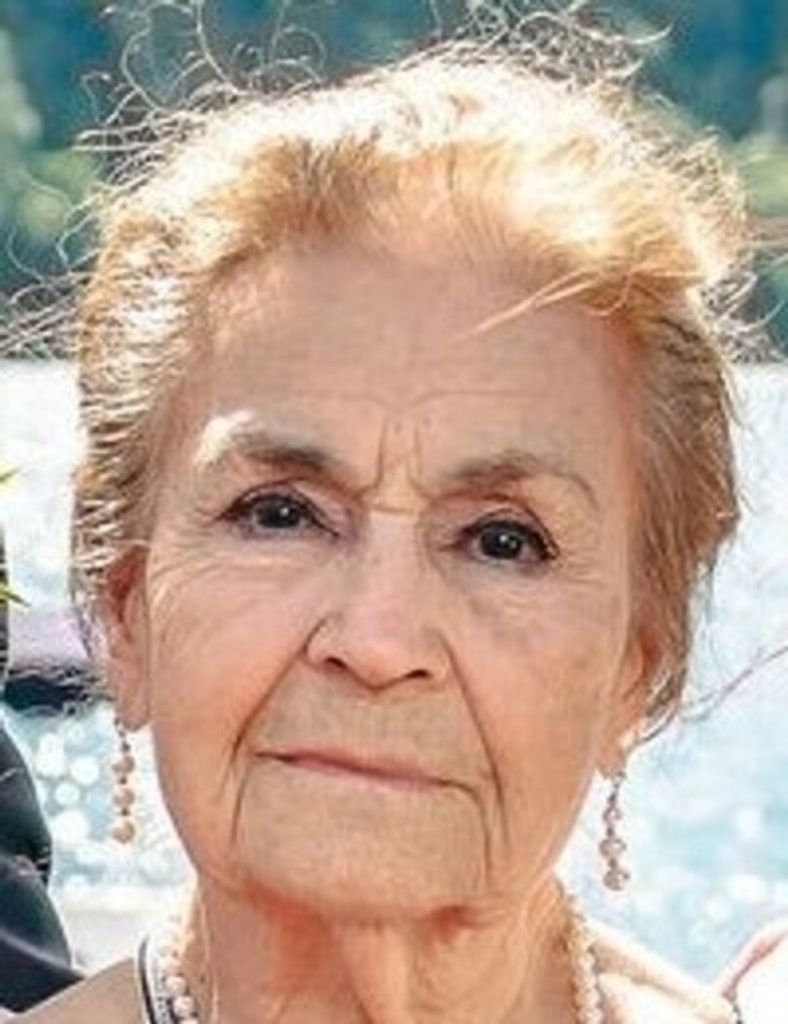 Maria Luisa Perry Profile Photo