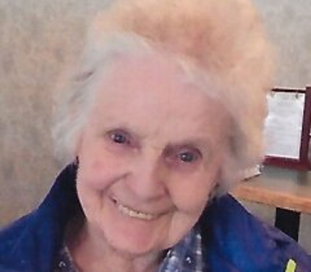 Janice Olli (Peryam)