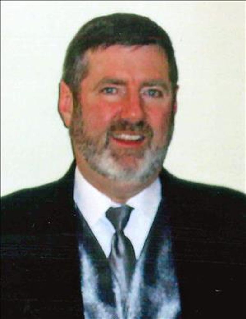 Dennis Peters