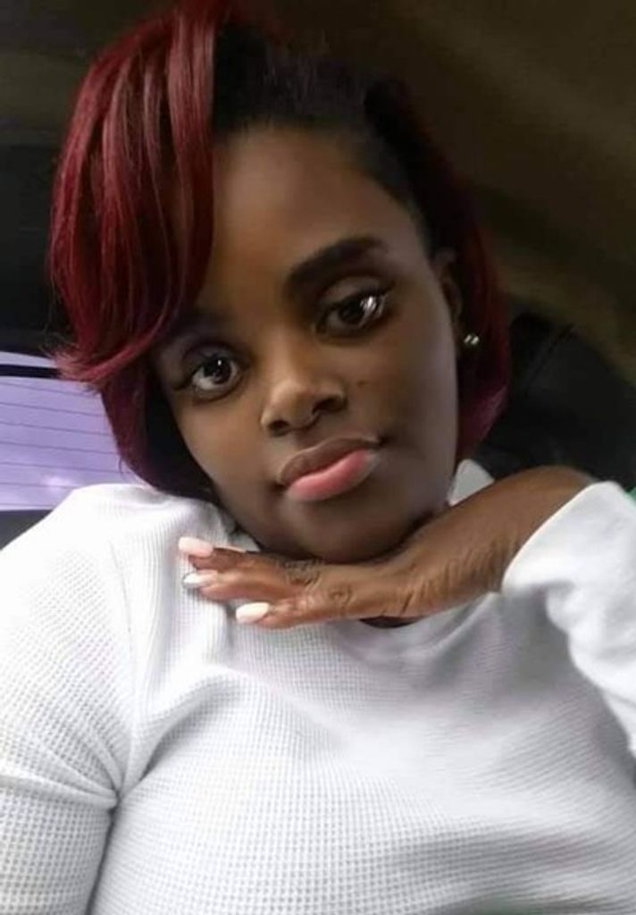 Versachia Denise Bryant