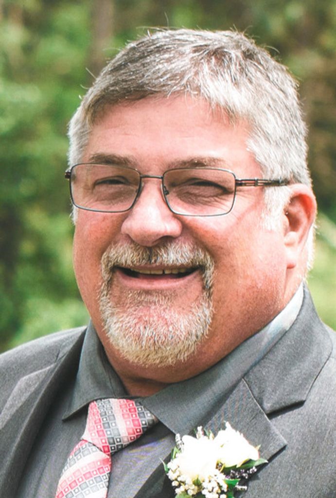 Michael Lee Petit Profile Photo
