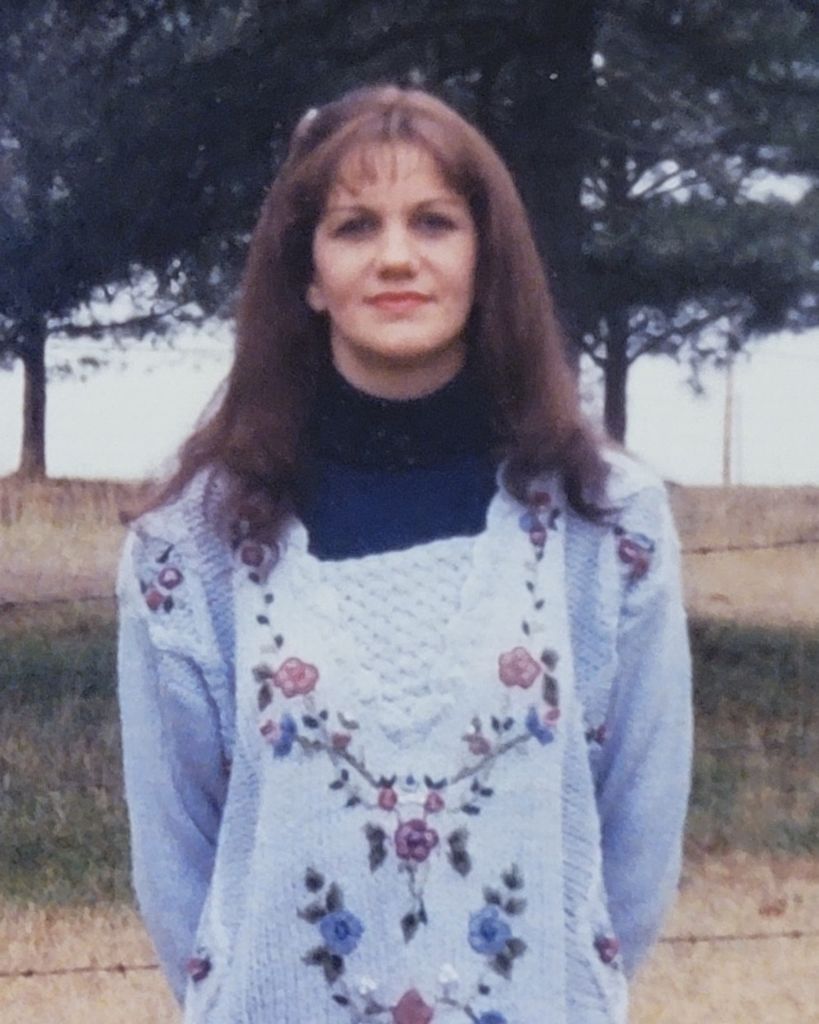 Loretta Lynne Nichols