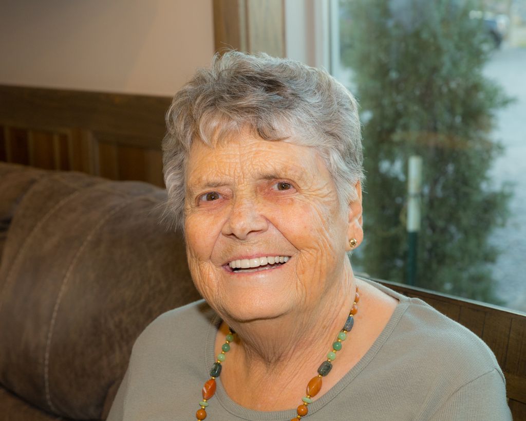 Gwenda Arnold Profile Photo