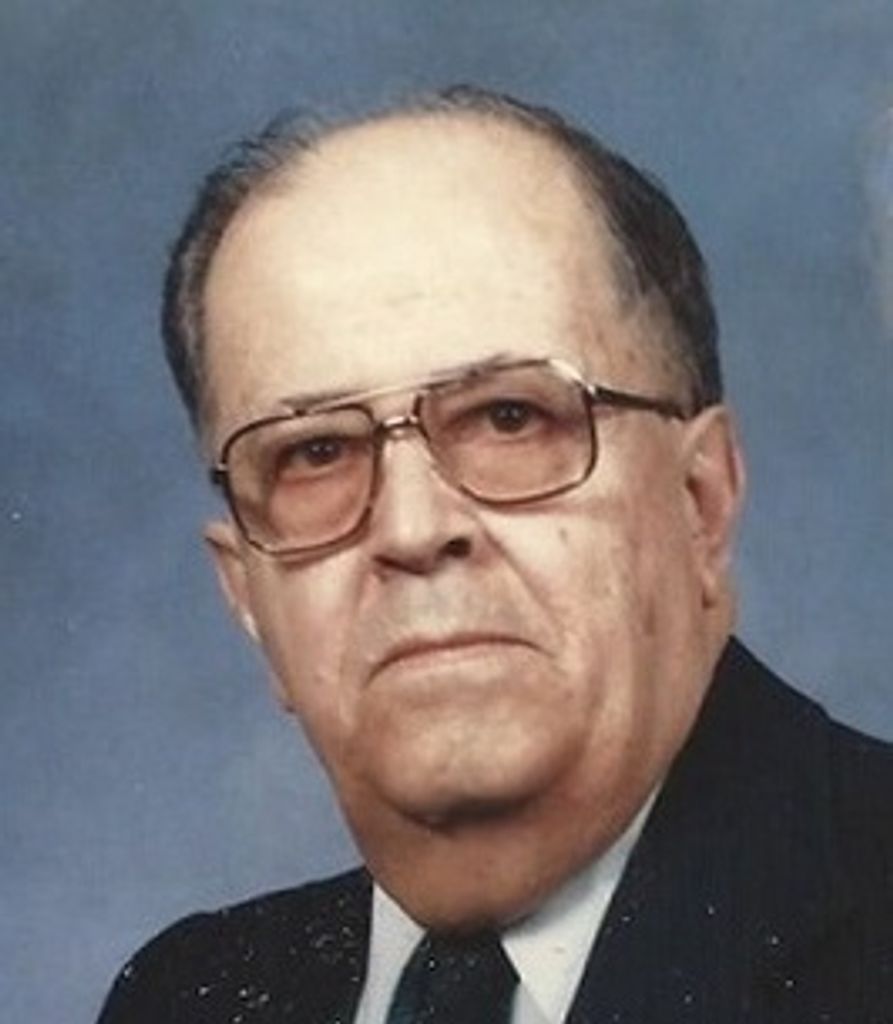 Garth Lewis