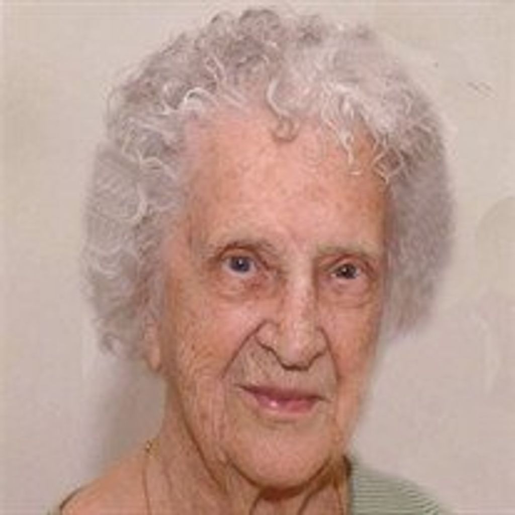 Anna Holwedel Profile Photo